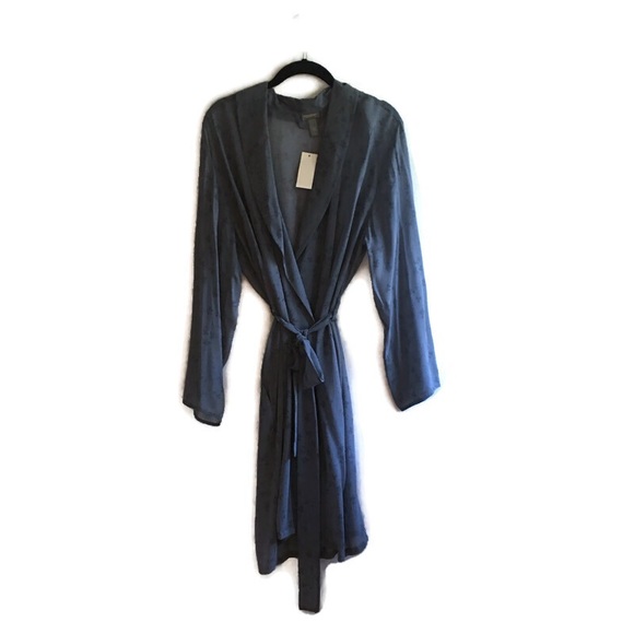 Banana Republic Other - NWT Banana Republic 100% silk robe, M/L in blue/grey